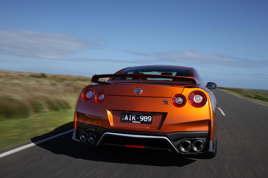  Nissan GT-R 2016 года  (AU) (фото 28 из 28)